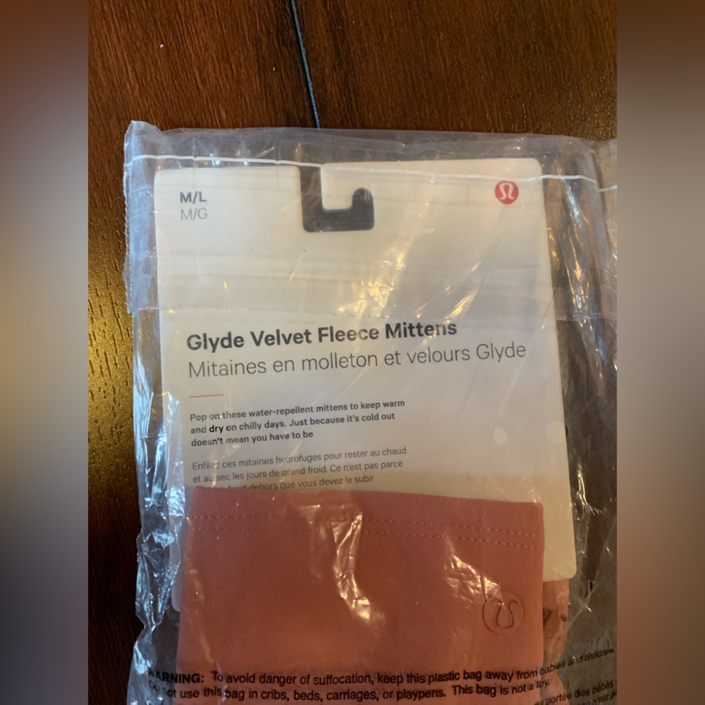 Glyde Velvet fleece Mittens